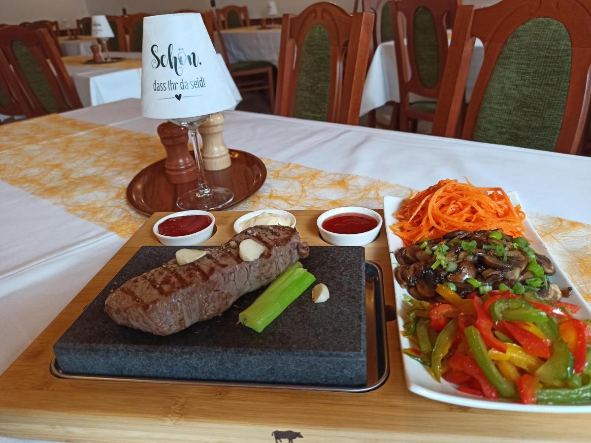 Schwarzes Ross Hotel & Restaurant Oberwiesenthal Exterior foto